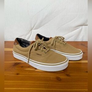 Unisex Canvas Low-Top Vans!